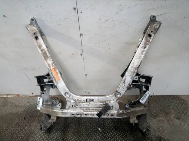 Viga de suspensão dianteira (plataforma veicular) 31116782457 BMW