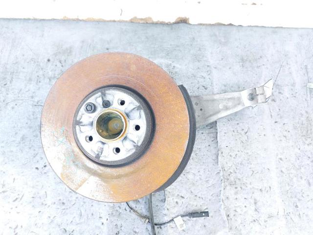 BMW 31206884378 Цапфа передняя правая в наличии Львов