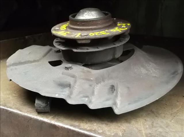 31211092080 BMW Цапфа (поворотный кулак) передний правый купить в Ужгород