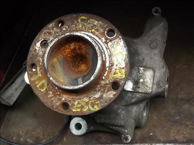 31211092853 BMW Цапфа передняя левая купить в Ужгород
