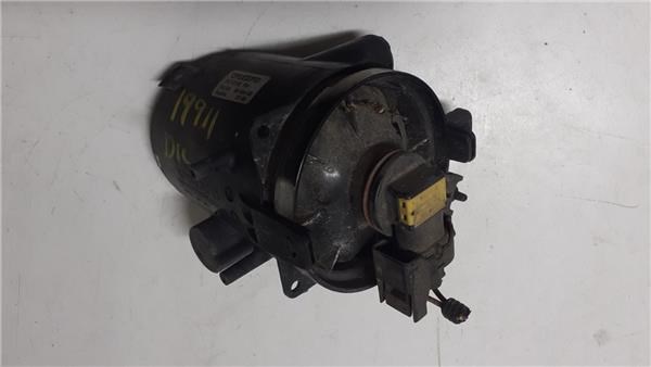 VOLVO 31213102 Фара противотуманная правая в наличии Киев
