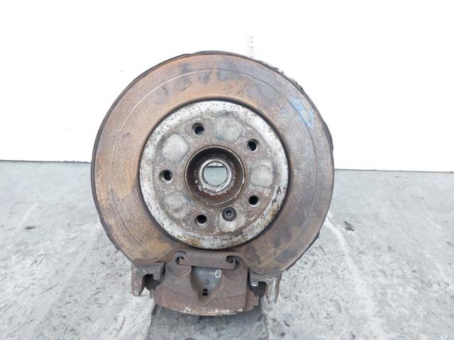 BMW 31213450558 Цапфа передняя правая в наличии Запорожье