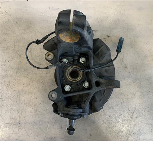 BMW 31216757497 Цапфа передняя левая в наличии Ужгород
