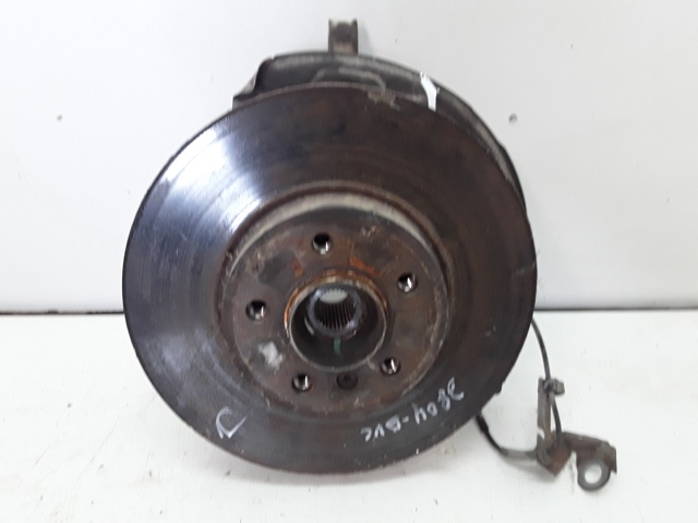 31216761576 BMW Цапфа (поворотный кулак) передний правый купить в Чернигов