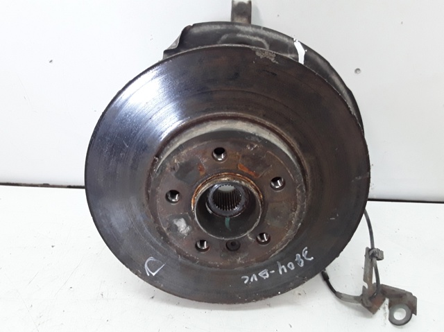 BMW 31216761576 Цапфа (поворотный кулак) передний правый в наличии Кривой Рог