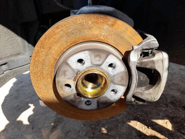 31216852159 BMW Цапфа (поворотный кулак) передний левый купить в Павлоград