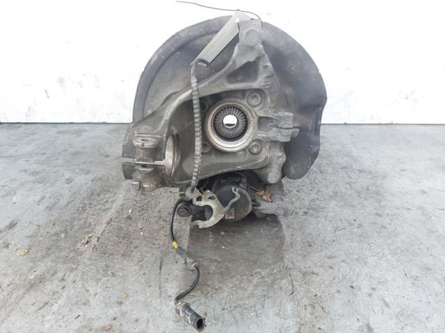 31216876854 BMW Цапфа передняя правая купить в Запорожье