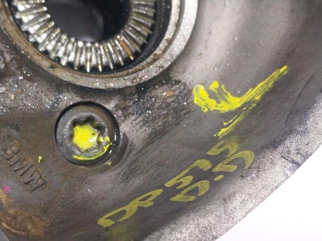 31216882600 BMW Цапфа (поворотный кулак) передний правый купить в Хмельницкий