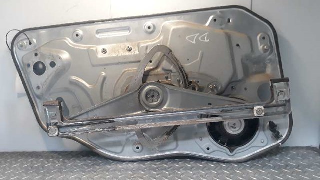 VOLVO 31253514 Механизм стеклоподъемника двери передней правой в наличии Харьков