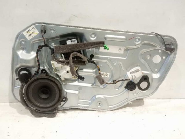 31253514 VOLVO Стеклоподъемник передней правой двери купить в Ирпень