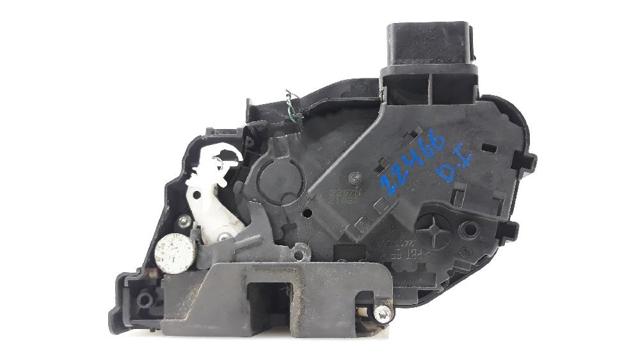 31253657 VOLVO Замок двери передней левой купить в Черкассы