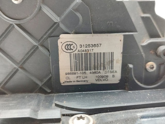 Fecho da porta dianteira esquerda 31253657 VOLVO