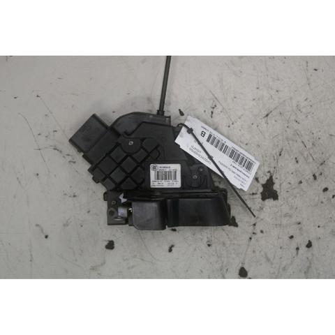 VOLVO 31253916 Замок двери задней левой в наличии Винница