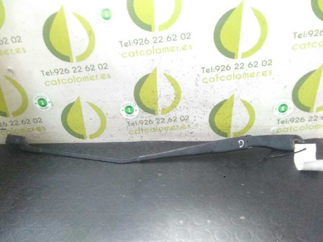 31253997 VOLVO Поводок стеклоочистителя купить в Ровно
