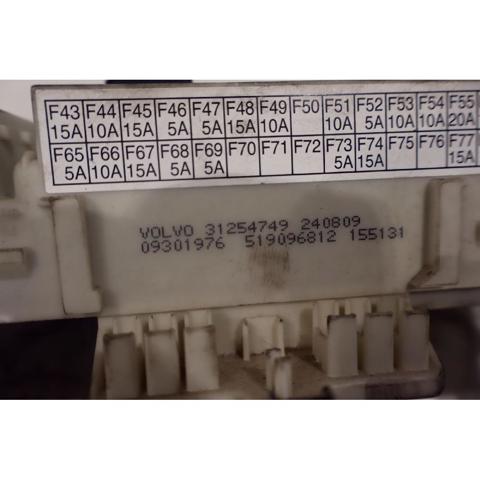 VOLVO 31254749 Блок предохранителей задний салонный в наличии Сумы