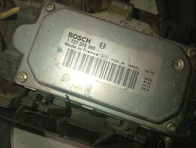 31261990 VOLVO Электровентилятор охлаждения купить в Чернигов