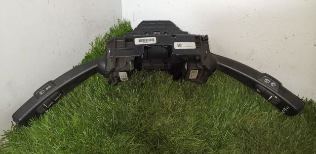 31264162 VOLVO Переключатель подрулевой левый купить в Черновцы