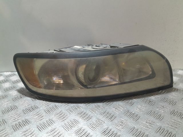 VOLVO 31265695 Правая фара в наличии Одесса