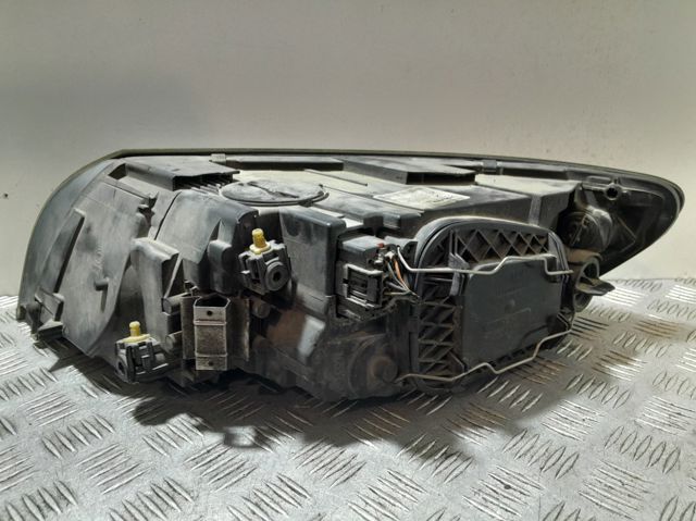 31265695 VOLVO Фара правая купить в Николаев