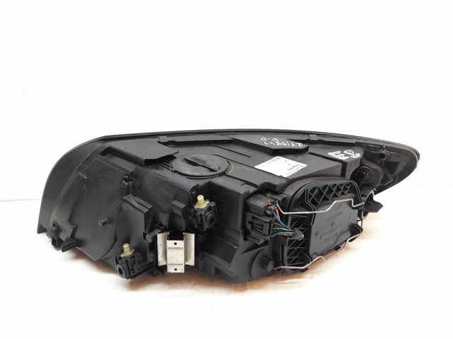31265695 VOLVO Правая фара купить в Ужгород