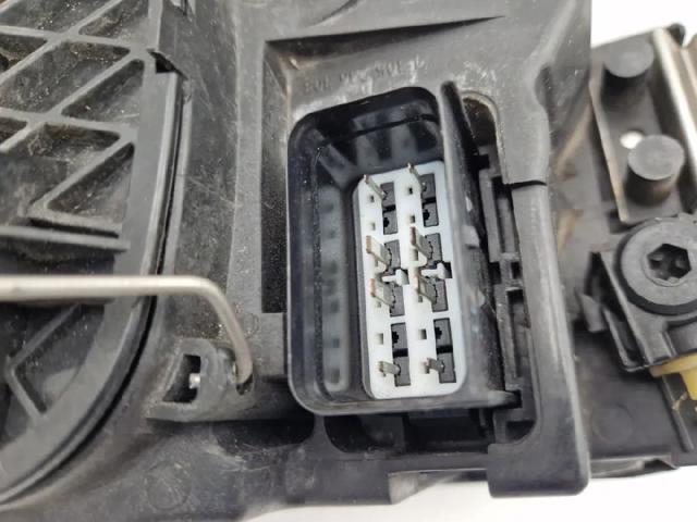 31265696 VOLVO Фара левая купить в Тернополь