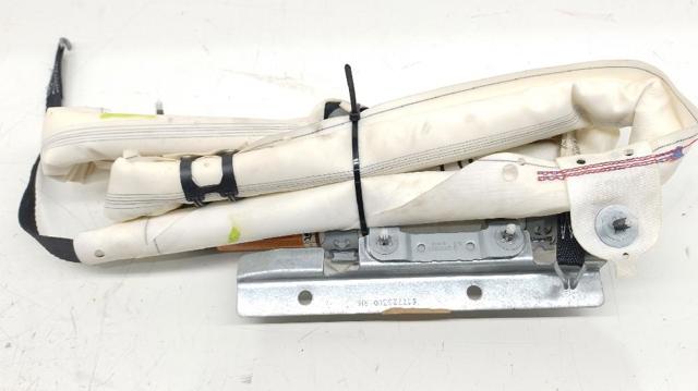 31271737 VOLVO Шторка боковая, правая купить в Житомир