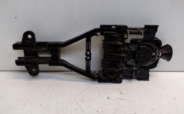 VOLVO 31276168 Держатель наружной ручки двери задней левой в наличии Черновцы