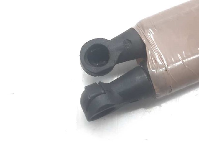 31276851 Амортизатор багажника купить Черновцы