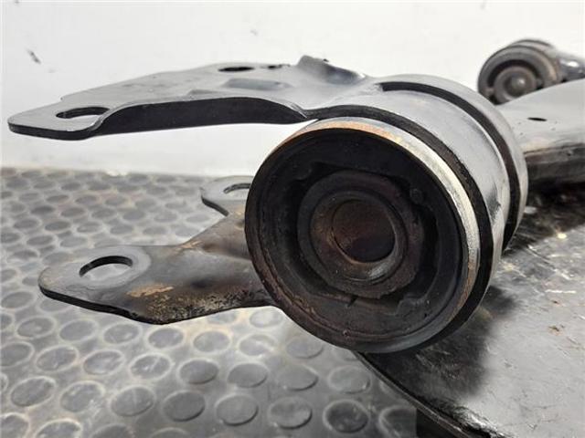 31277621 VOLVO Рычаг передней подвески нижний левый купить в Николаев