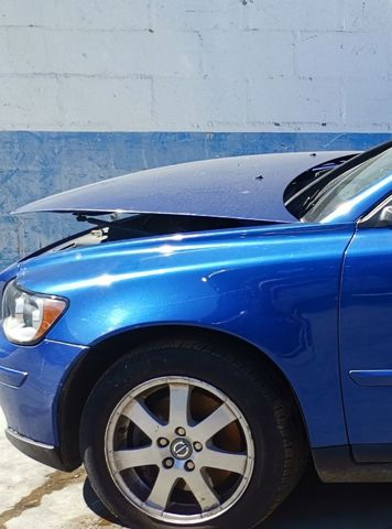 31297540 VOLVO Крыло переднее левое купить в Львов
