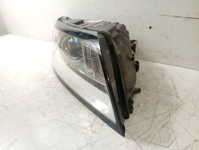 VOLVO 31299584 Правая фара в наличии Каменское