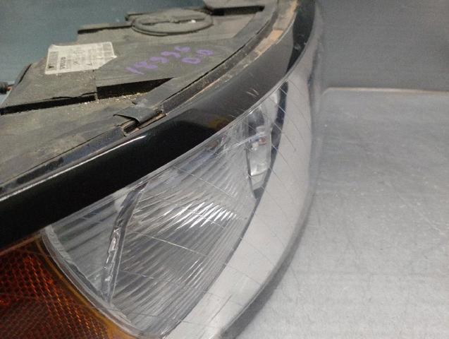 31299584 VOLVO Фара правая купить в Николаев