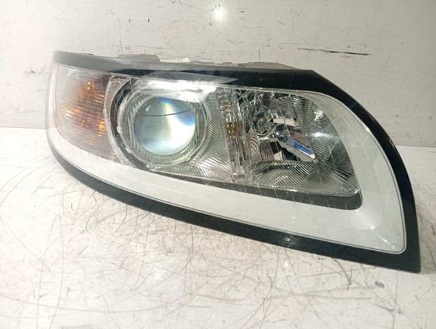 VOLVO 31299584 Фара правая в наличии Киев