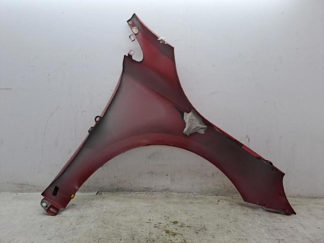 Pára-lama dianteiro esquerdo Volvo V40 525, 526