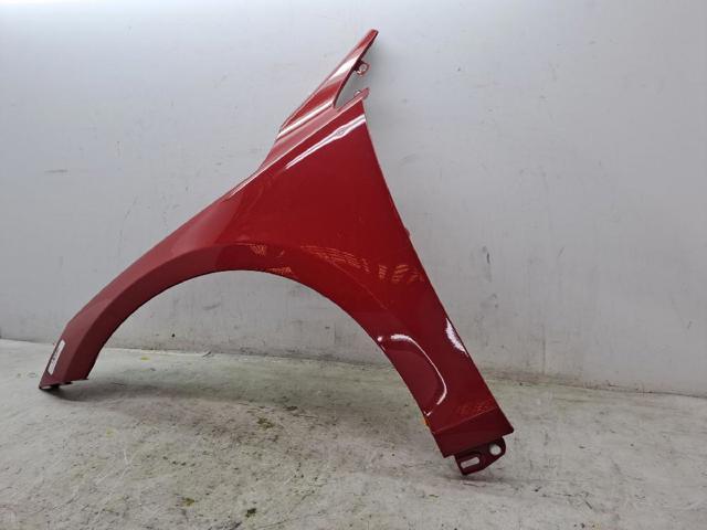 Pára-lama dianteiro esquerdo Volvo V40 525, 526