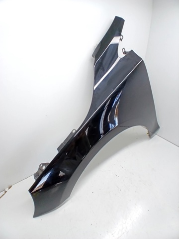 Pára-lama dianteiro esquerdo Volvo V40 525, 526