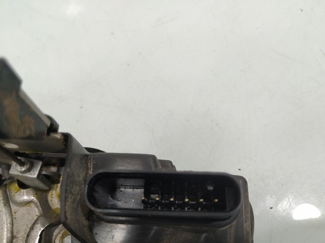 Fecho da porta dianteira esquerda Volvo V40 525, 526