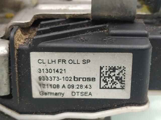 Fecho da porta dianteira esquerda Volvo V40 525, 526