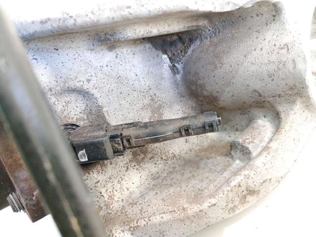 VOLVO 31302822 Цапфа (поворотный кулак) передний правый в наличии Ровно