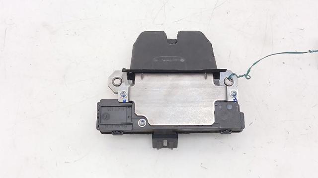 VOLVO 31335047 Замок багажника в наличии Киев