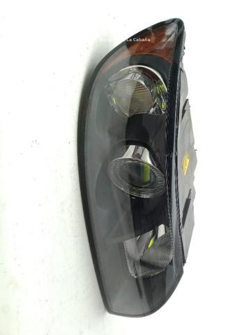31335231 VOLVO Фара правая купить в Павлоград