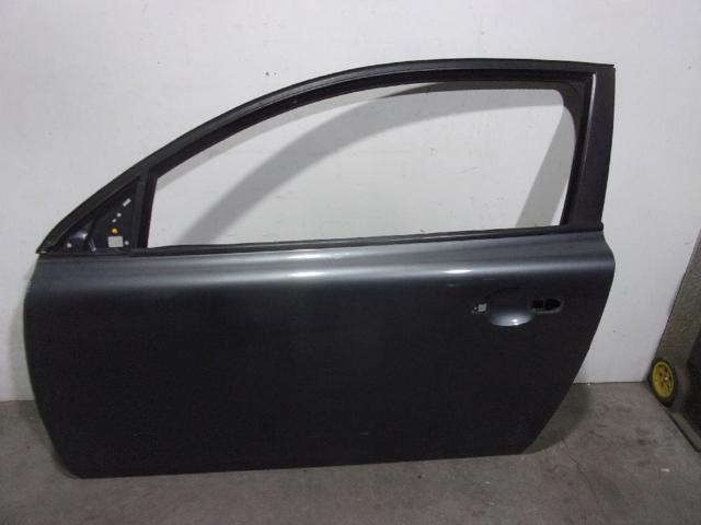 VOLVO 31335483 Дверь передняя левая в наличии Каменское