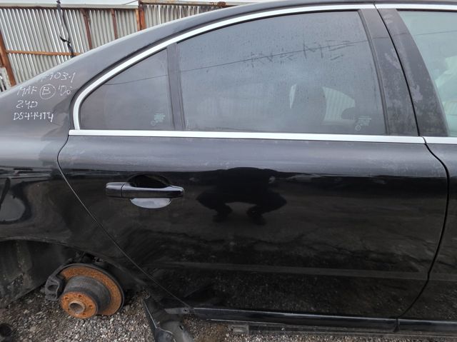 VOLVO 31335606 Дверь задняя правая в наличии Одесса