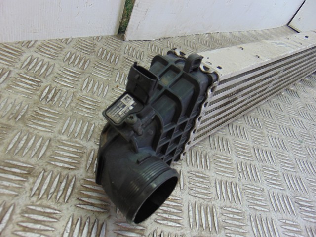 VOLVO 31338118 Интеркулер в наличии Николаев