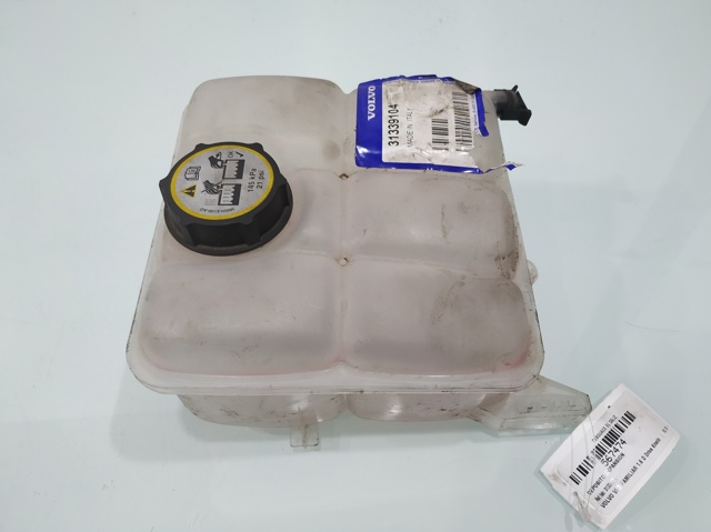 VOLVO 31339104 Бачок системы охлаждения в наличии Тернополь