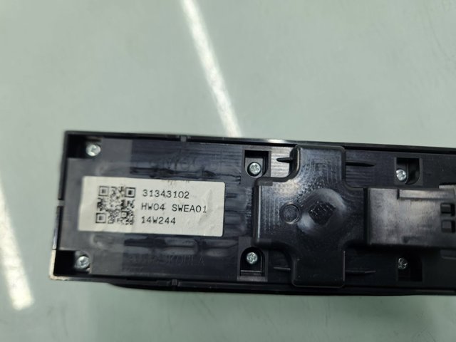 31343102 VOLVO Кнопочный блок управления стеклоподъемником передний левый купить в Черновцы