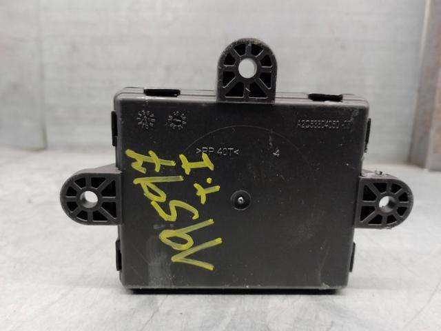 31343482 VOLVO Блок комфорта задней двери купить в Ужгород