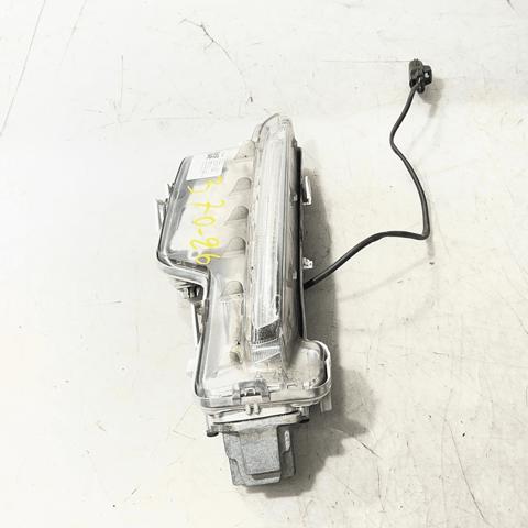 VOLVO 31353290 Фара дневного света правая в наличии Ужгород