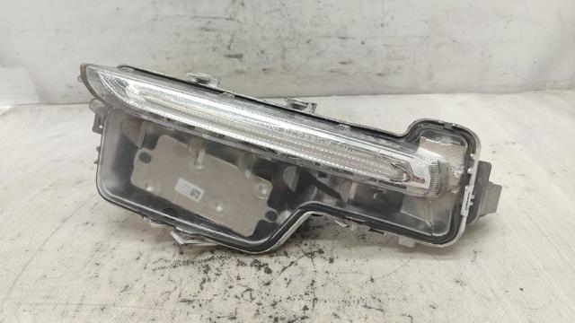 VOLVO 31353290 Фара дневного света правая в наличии Павлоград