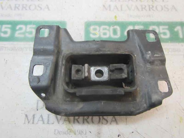 VOLVO 31359779 Подушка (опора) двигателя левая верхняя в наличии Запорожье